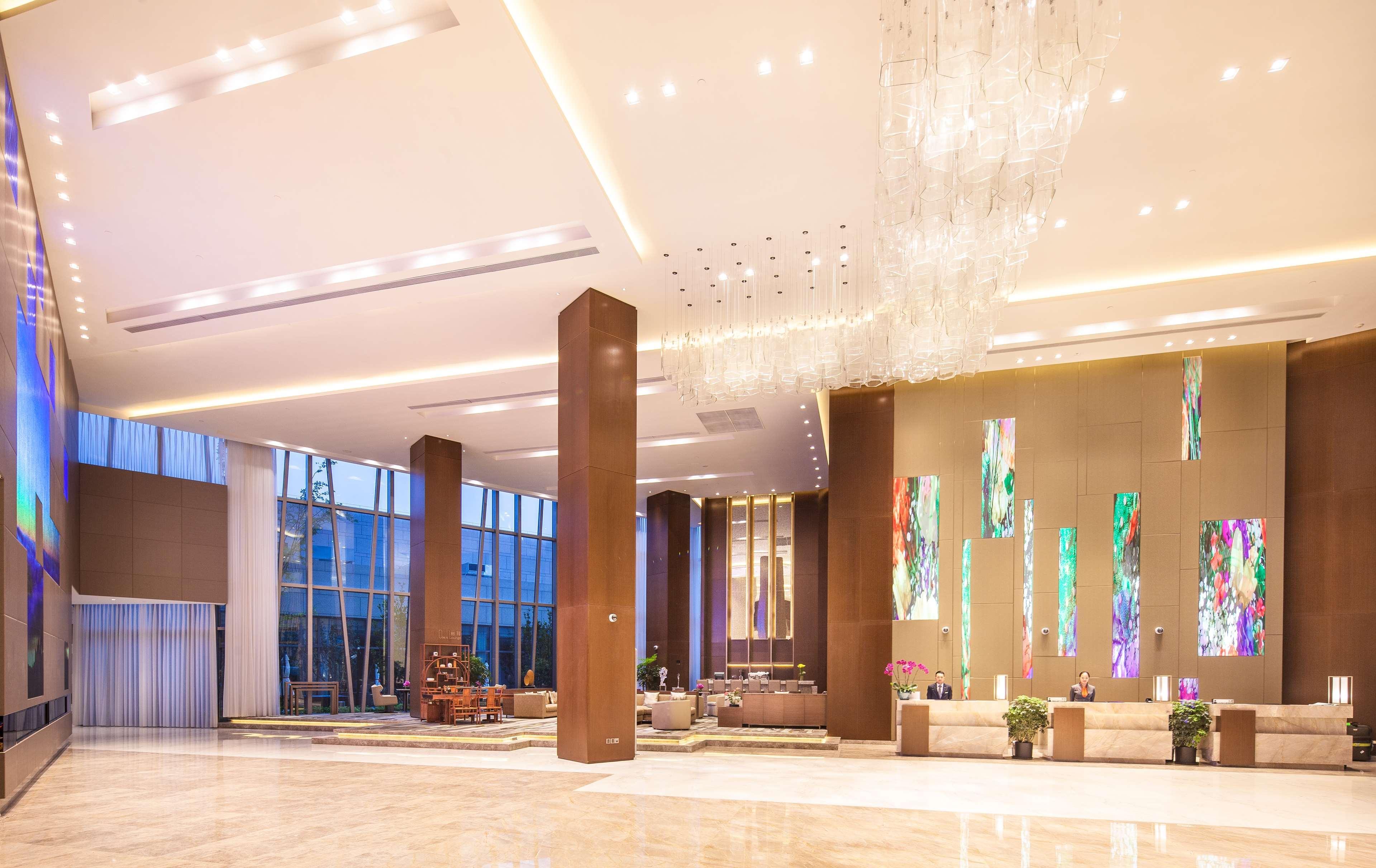 Radisson Exhibition Center Шанхай Екстериор снимка